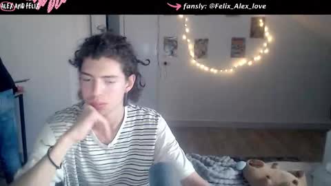Snapshot of alex_ray69 chatting on September 2025 12:09:02 PM alex_ray69 online show from September 2025 12:09:02 PM