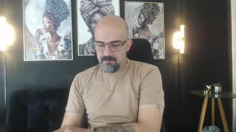 Alex Saints online show from September 2025 12:41:02 PM