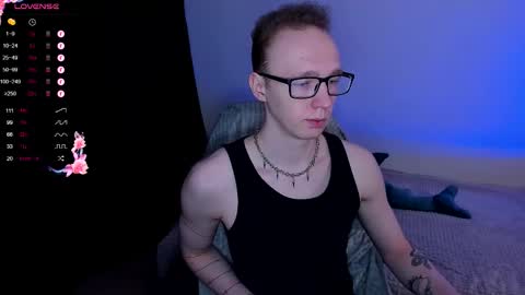 alex_silent online show from October 2025 01:41:01 PM