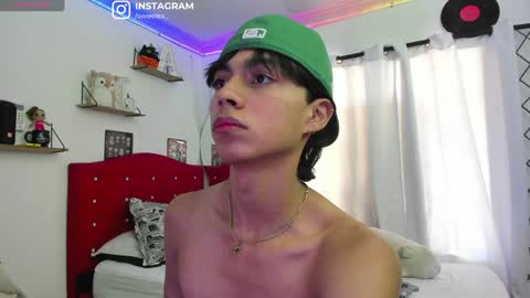 Snapshot of alex_sweet_69 chatting on January 2025 02:51:02 PM Alex online show from January 2025 02:51:02 PM