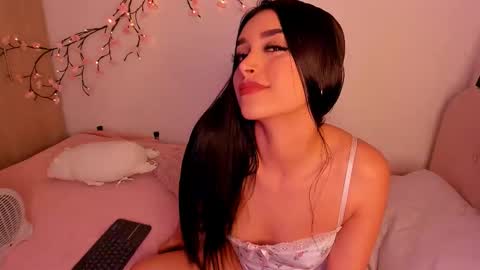 alexa online show from November 2025 09:04:02 PM