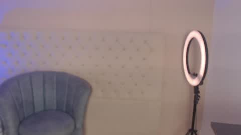 alexa__11 online show from June 2026 12:24:02 PM