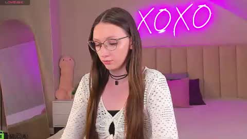 Snapshot of alexa_carte chatting on June 2026 09:18:01 AM Alexa online show from June 2026 09:18:01 AM