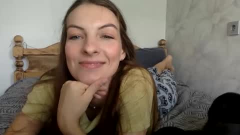 alexa_dreaam online show from September 2025 07:58:01 AM