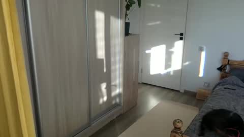 alexa_dreaam online show from October 2025 06:34:01 AM