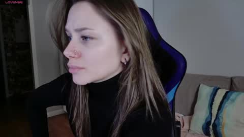 Snapshot of alexa_feels chatting on May 2026 04:23:02 PM Little Duck homie online show from May 2026 04:23:02 PM
