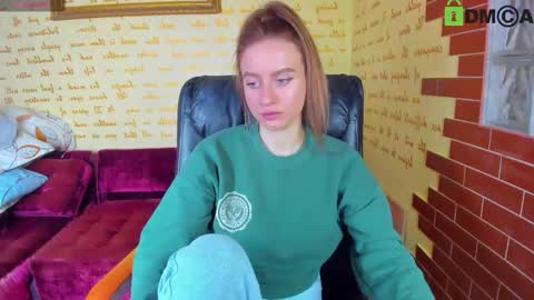 Alexa online show from December 2025 03:10:01 PM