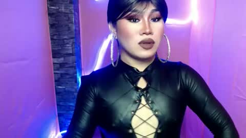 alexa_hansung online show from November 2025 11:11:02 AM