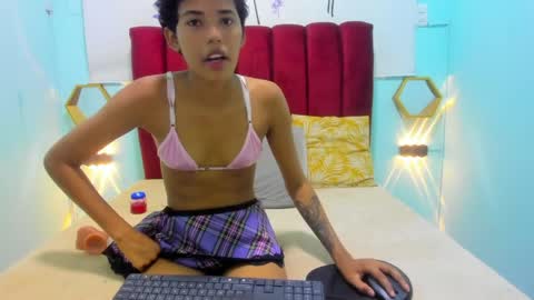 alexa_liss18 online show from March 2026 11:05:01 PM