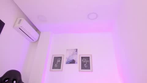 Alexa Millers online show from February 2025 08:03:01 AM