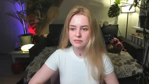 alexa_pirs online show from May 2026 08:29:01 PM