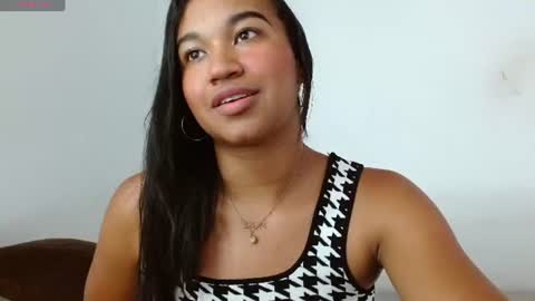 Snapshot of alexa_priincess chatting on June 2026 07:35:02 PM online show from June 2026 07:35:02 PM