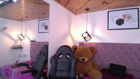 alexa_sax online show from January 2025 09:15:01 PM