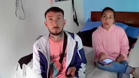 Alexa  y tom online show from January 2025 06:27:01 PM