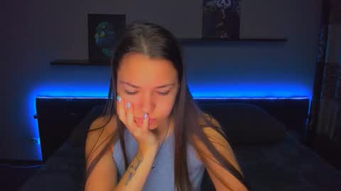 angel online show from November 2025 12:21:01 AM