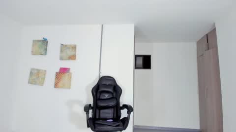 Alexandra Castillo online show from January 2025 11:35:01 PM