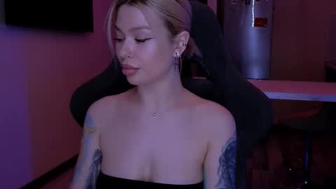 Alexa Mason online show from January 2026 02:16:01 AM