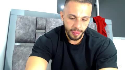 alexander_2015 online show from September 2025 04:40:02 AM