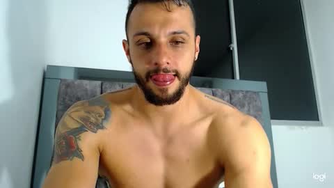 alexander_2015 online show from October 2025 04:43:02 AM
