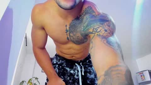 Alex Collin online show from January 2025 03:46:01 PM