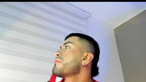 Alexander Diaz online show from April 2026 12:18:01 PM