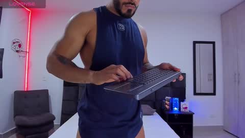 Onlyfansalexmartinezwb  Instagram alexwbmartinez  Twitter martinezcb937 online show from January 2025 12:27:02 AM