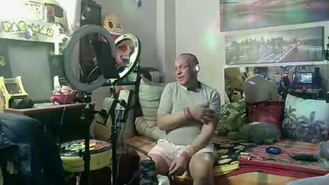 Snapshot of alexanderpatras chatting on February 2025 01:02:01 AM Alexander online show from February 2025 01:02:01 AM