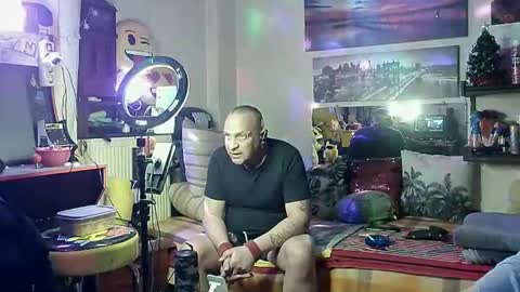 Snapshot of alexanderpatras chatting on February 2025 12:14:01 AM Alexander online show from February 2025 12:14:01 AM