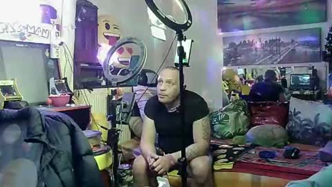 Snapshot of alexanderpatras chatting on February 2025 10:42:01 PM Alexander online show from February 2025 10:42:01 PM