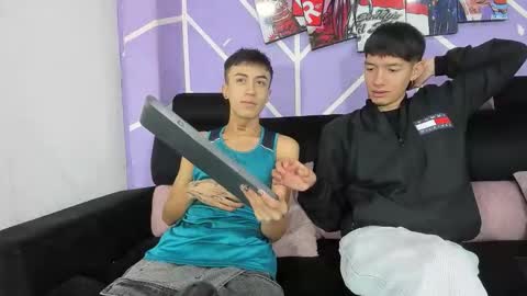 chicos hot online show from March 2026 01:38:02 PM