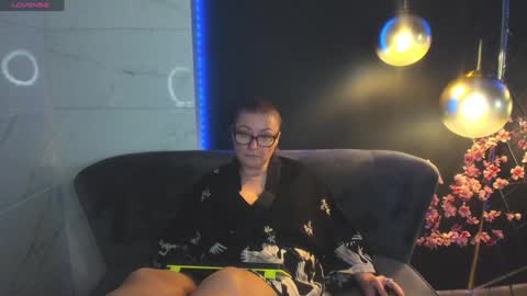 Snapshot of alexandra_kind chatting on December 2024 06:50:01 PM Alexandra online show from December 2024 06:50:01 PM