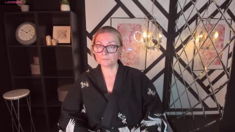 Snapshot of alexandra_kind chatting on February 2025 06:15:02 PM Alexandra online show from February 2025 06:15:02 PM