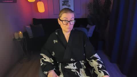 Snapshot of alexandra_kind chatting on February 2025 11:58:02 PM Alexandra online show from February 2025 11:58:02 PM