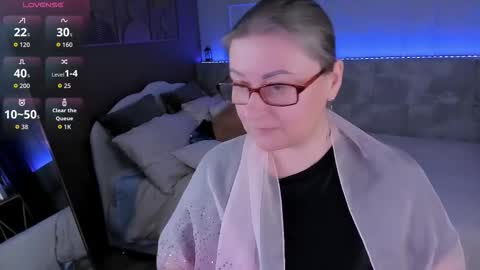 Alexandra online show from March 2026 09:40:02 PM