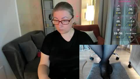 Snapshot of alexandra_kind chatting on May 2026 01:52:02 PM Alexandra online show from May 2026 01:52:02 PM