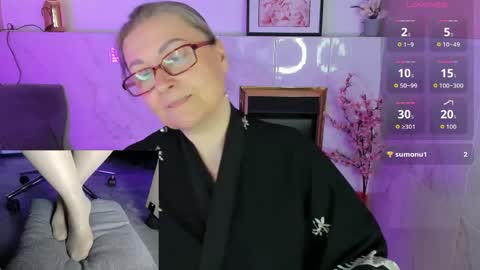 Snapshot of alexandra_kind chatting on May 2026 01:31:01 PM Alexandra online show from May 2026 01:31:01 PM