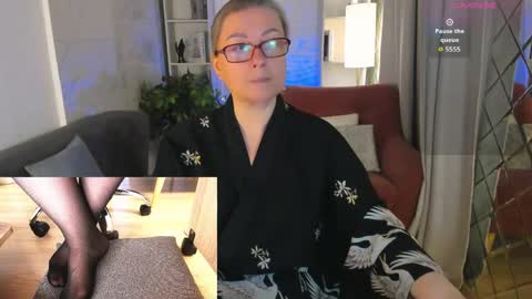 Snapshot of alexandra_kind chatting on May 2026 08:50:02 PM Alexandra online show from May 2026 08:50:02 PM
