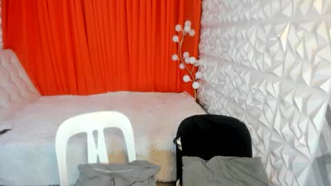 alexandrafoster online show from May 2026 04:34:01 PM