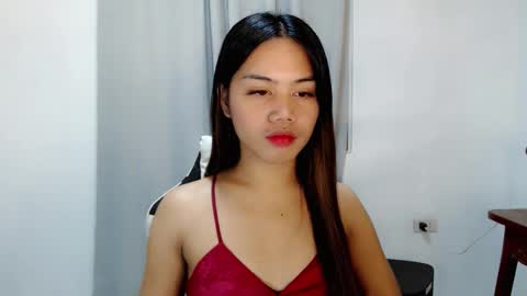 Andrea online show from October 2025 10:34:02 AM