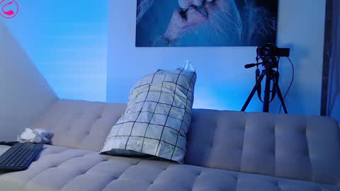 ALEX online show from January 2025 11:35:01 PM