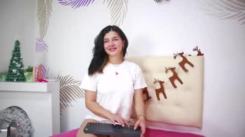 alexia_clark7 online show from December 2025 03:23:01 AM