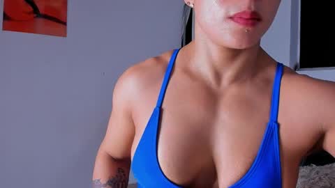 alexiafit online show from April 2026 08:06:02 PM