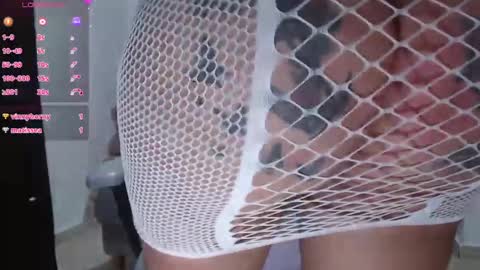 Snapshot of alexiakitty_ chatting on January 2025 01:45:02 PM Alexia online show from January 2025 01:45:02 PM