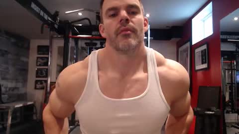 Alex online show from November 2025 07:06:01 PM