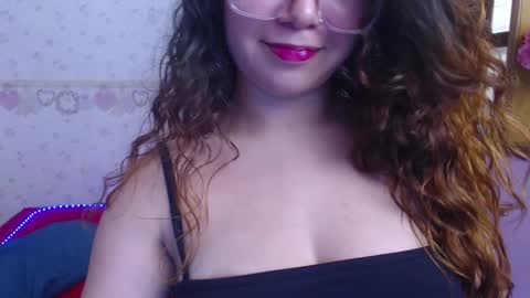 Snapshot of alexiarestrepo chatting on January 2025 03:17:02 PM Alexia online show from January 2025 03:17:02 PM