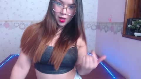 Snapshot of alexiarestrepo chatting on January 2025 12:04:02 PM Alexia online show from January 2025 12:04:02 PM