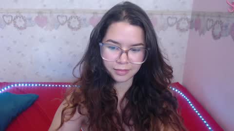 Snapshot of alexiarestrepo chatting on January 2025 06:10:02 PM Alexia online show from January 2025 06:10:02 PM