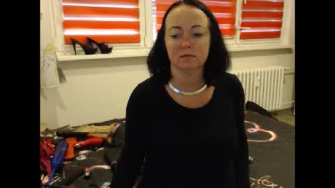 alexie33 online show from November 2025 08:28:02 AM