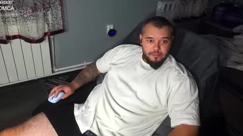 Alex online show from October 2025 11:42:02 PM