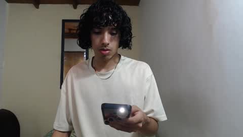 Alexis online show from October 2025 01:49:01 AM